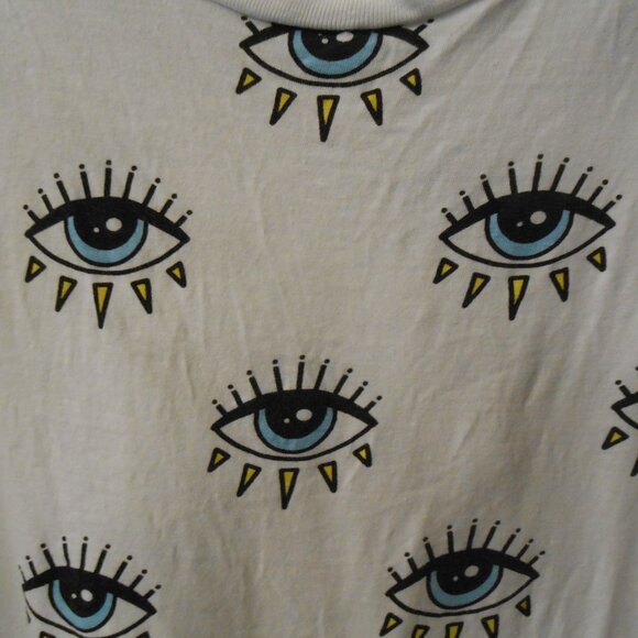 On Fire Blue-Eyed Evil Eye Tee - Picture 3 of 4